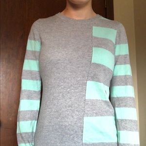 Super cute Fox Racing sweater